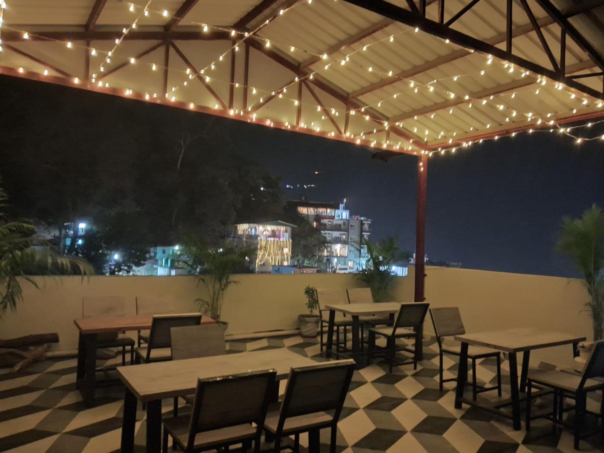 Hotel Hostel Vimal Ganga Rishīkesh 외부 사진